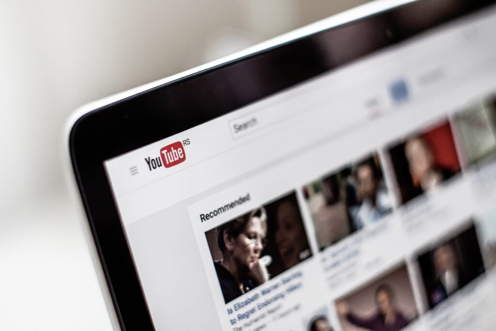 企業・チームでYouTubeを運用するときのアナリティクス活用