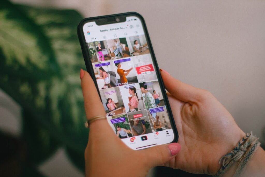 TikTokアフィリエイトは実際いくら稼げる？報酬の目安